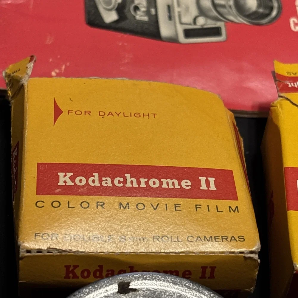 Kodak Zoom 8 Reflex Model 2 8mm Movie Camera Case Manual Kodachrome Film